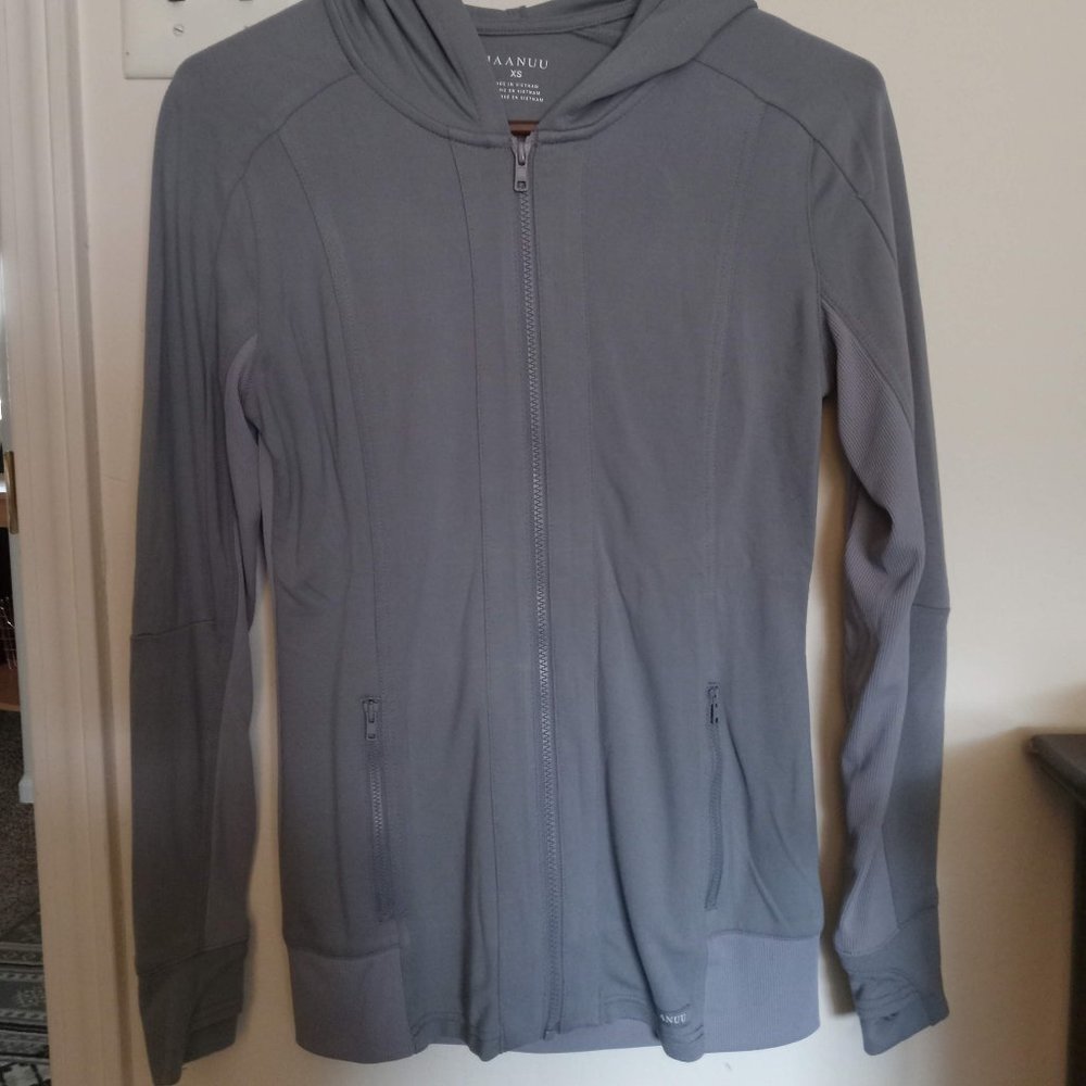 Jaanuu Hooded Zip Sweater